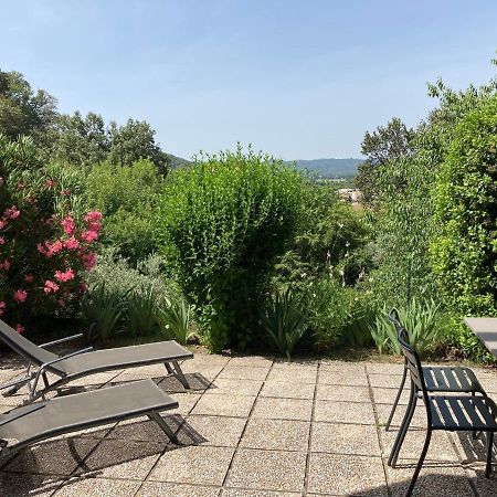T2 Classe 2* Calme Au Coeur Du Village Provencale Greoux-les-Bains Bagian luar foto